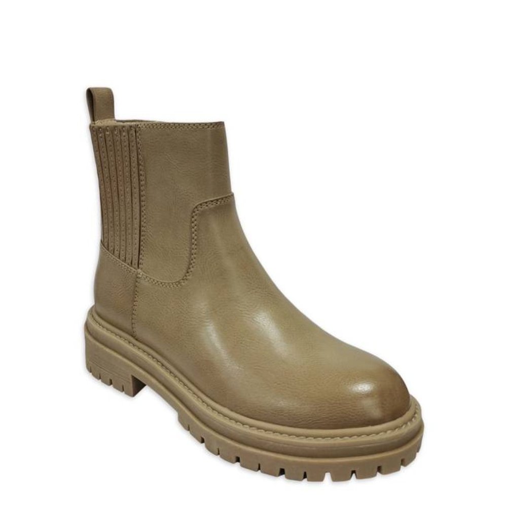 Time and Tru Chelsea Boots Tan Bootie Size 7W